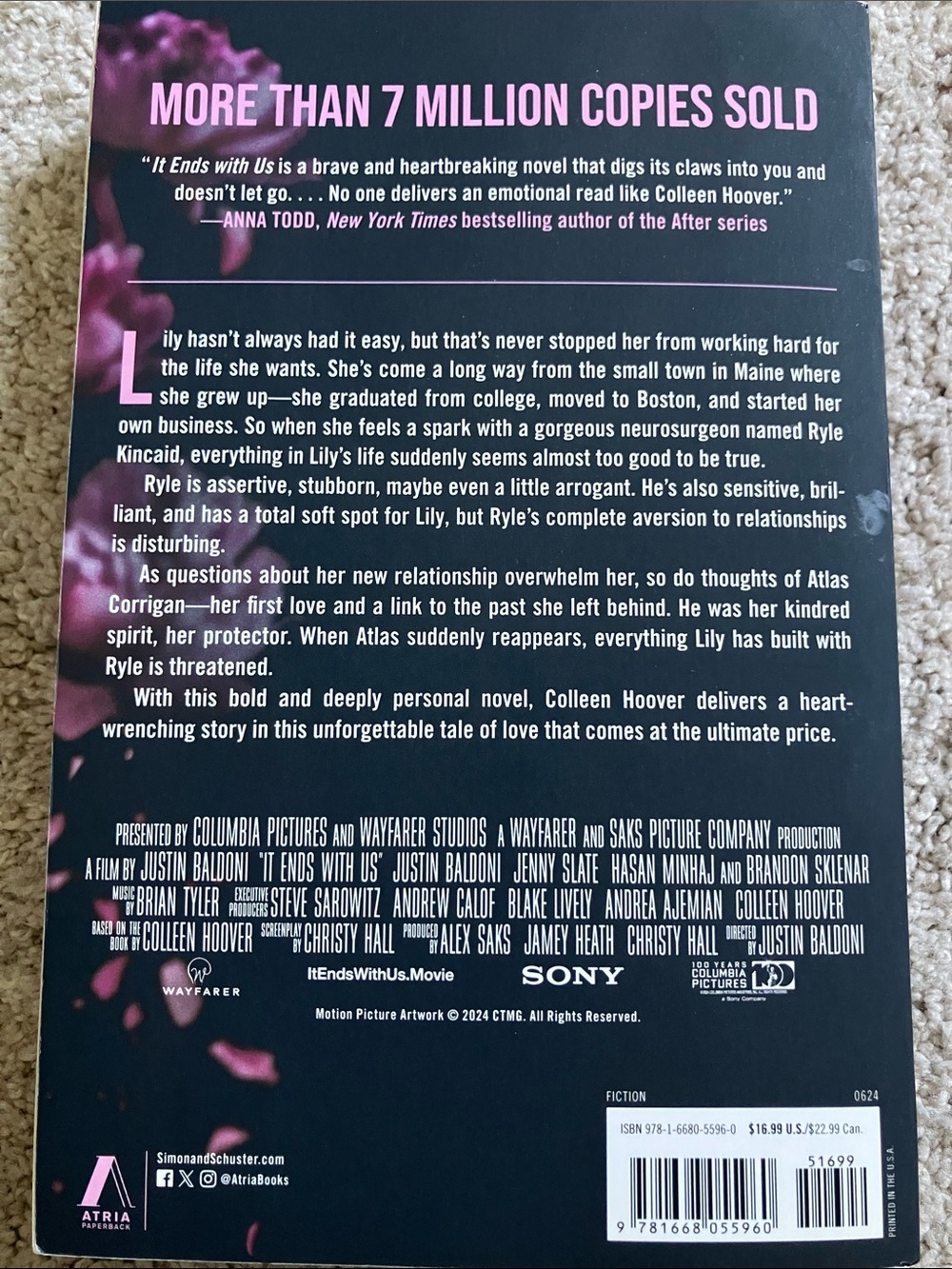 Colleen Hoover It Ends With Us Paperback Blake Lively Cover - Picture 3 of 4